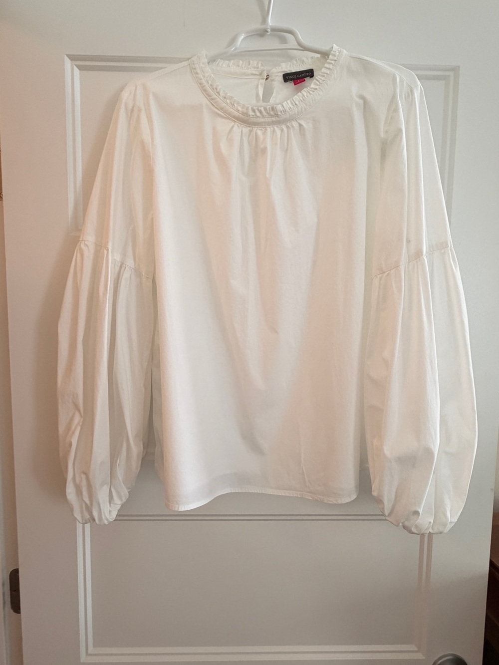 Vince Camuto Ivory Balloon-Sleeve Blouse